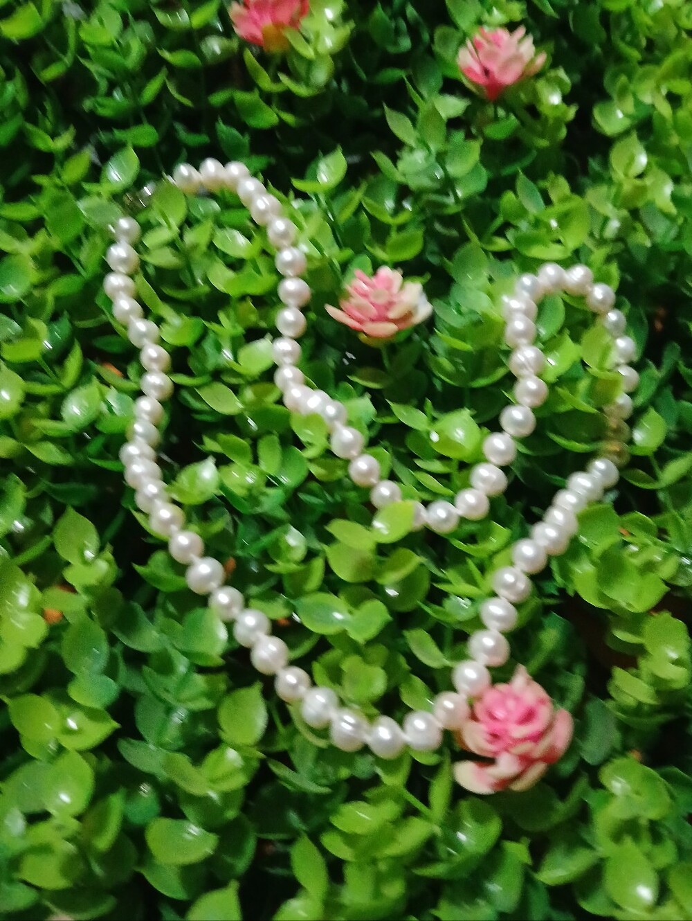 Classic White Pearl Necklace - Elegant Women's Jewelry